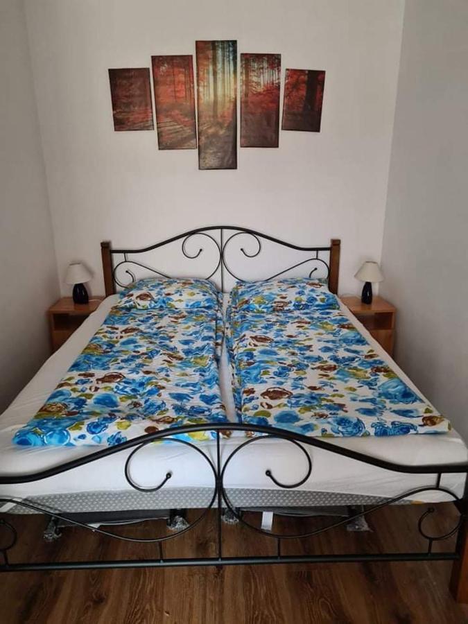 Smarthomeapartman Hajdúszoboszló Exteriör bild